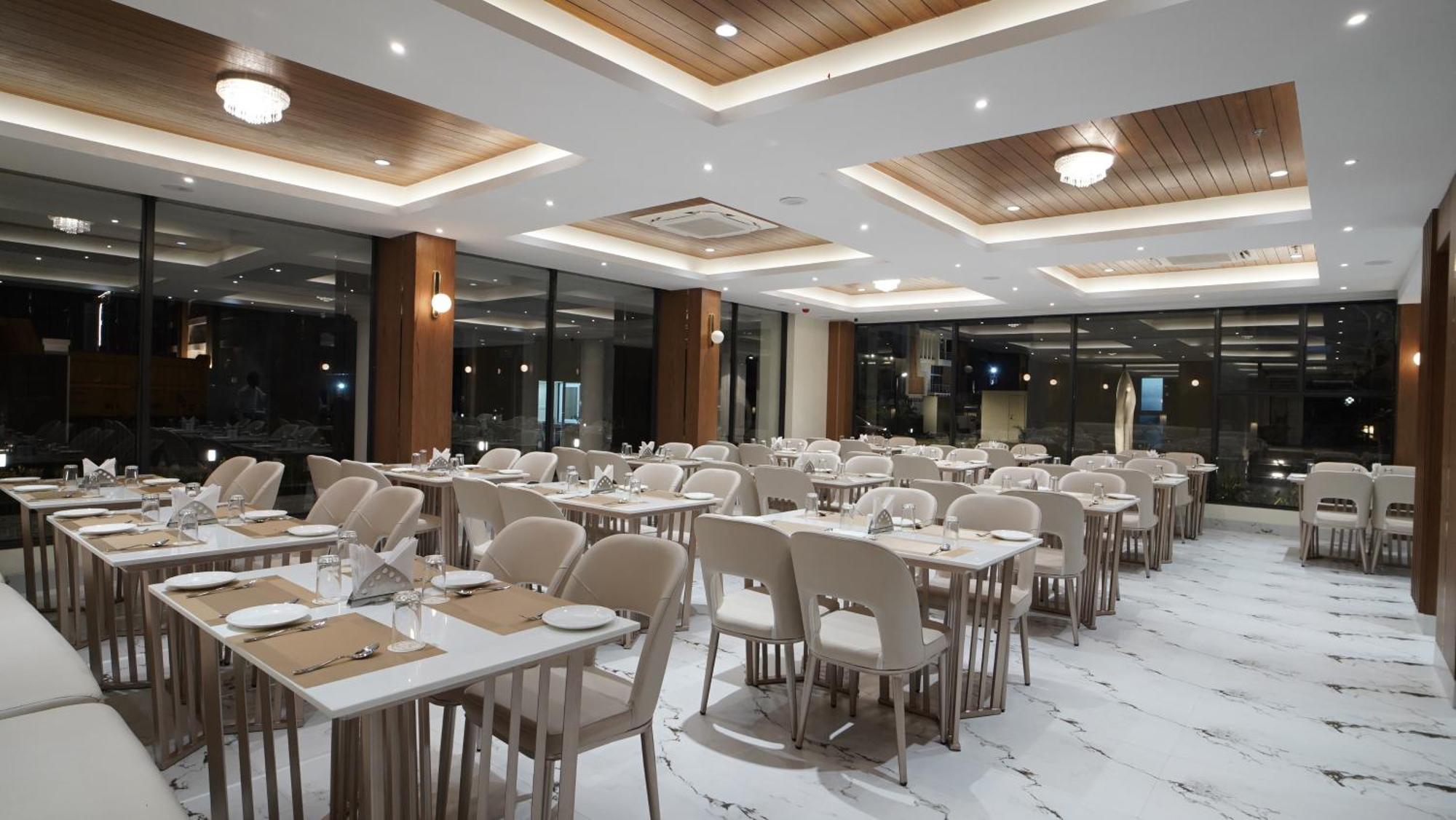 Antique Regency !! Luxurious Hotel In Digha !! Extérieur photo