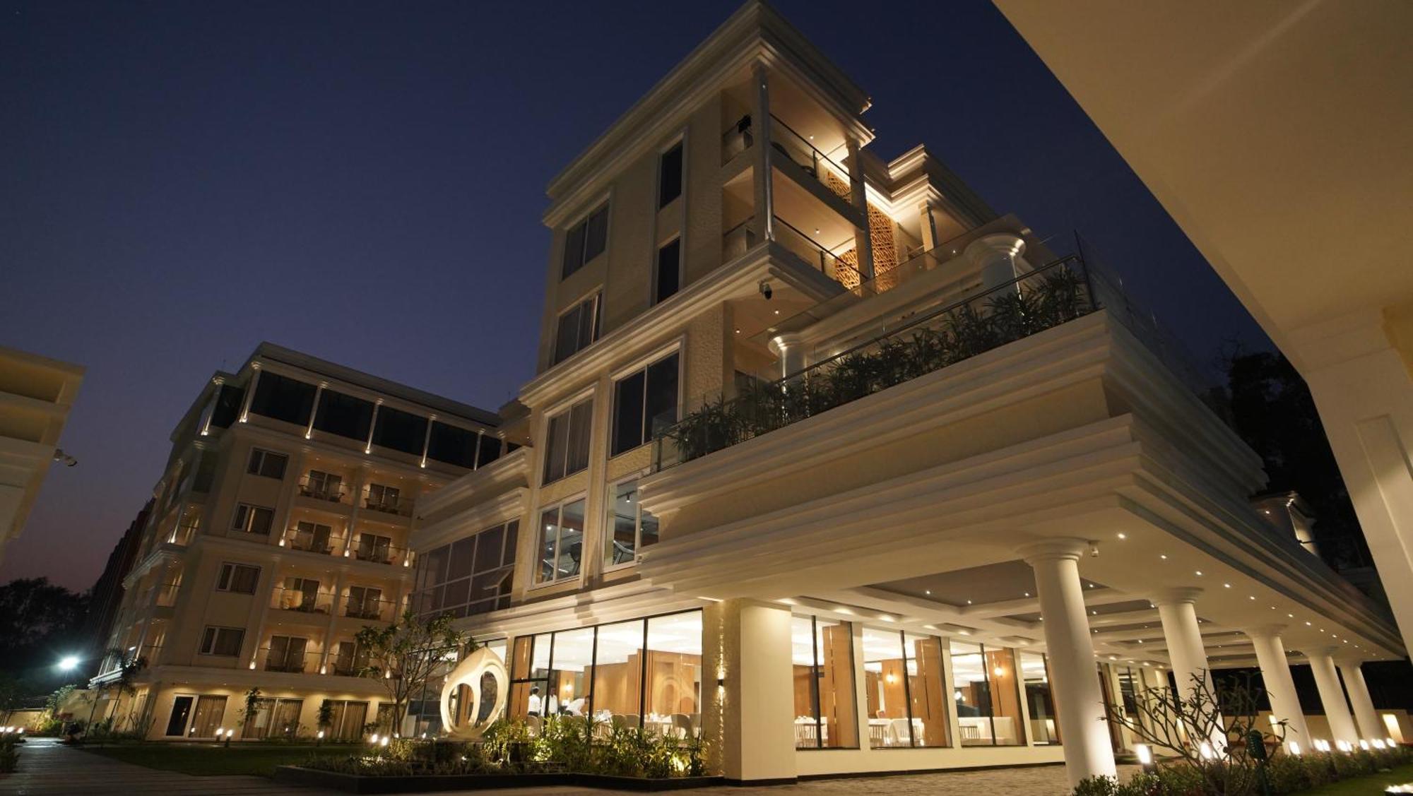 Antique Regency !! Luxurious Hotel In Digha !! Extérieur photo